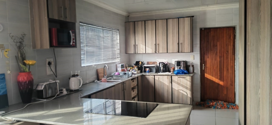 3 Bedroom Property for Sale in Mossel Bay Ext 15 Western Cape